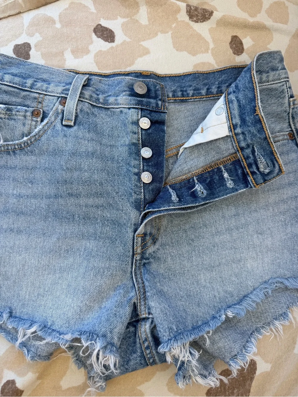 Nwot Levis 501 Denim Cutoff vintage Women’s Shorts - Light Blue   sz 29